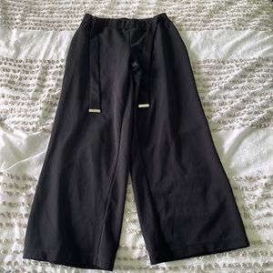 small tie pants black